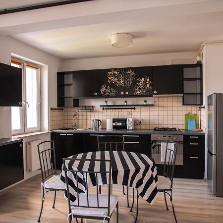 Sdh 2 Radzymin Comfortable Apartment Near Warsaw Exterior foto