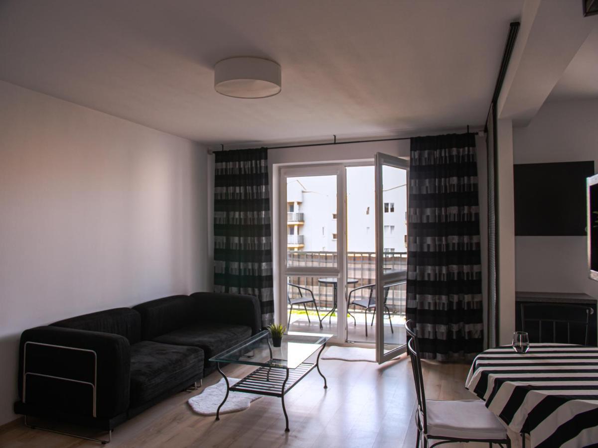 Sdh 2 Radzymin Comfortable Apartment Near Warsaw Exterior foto